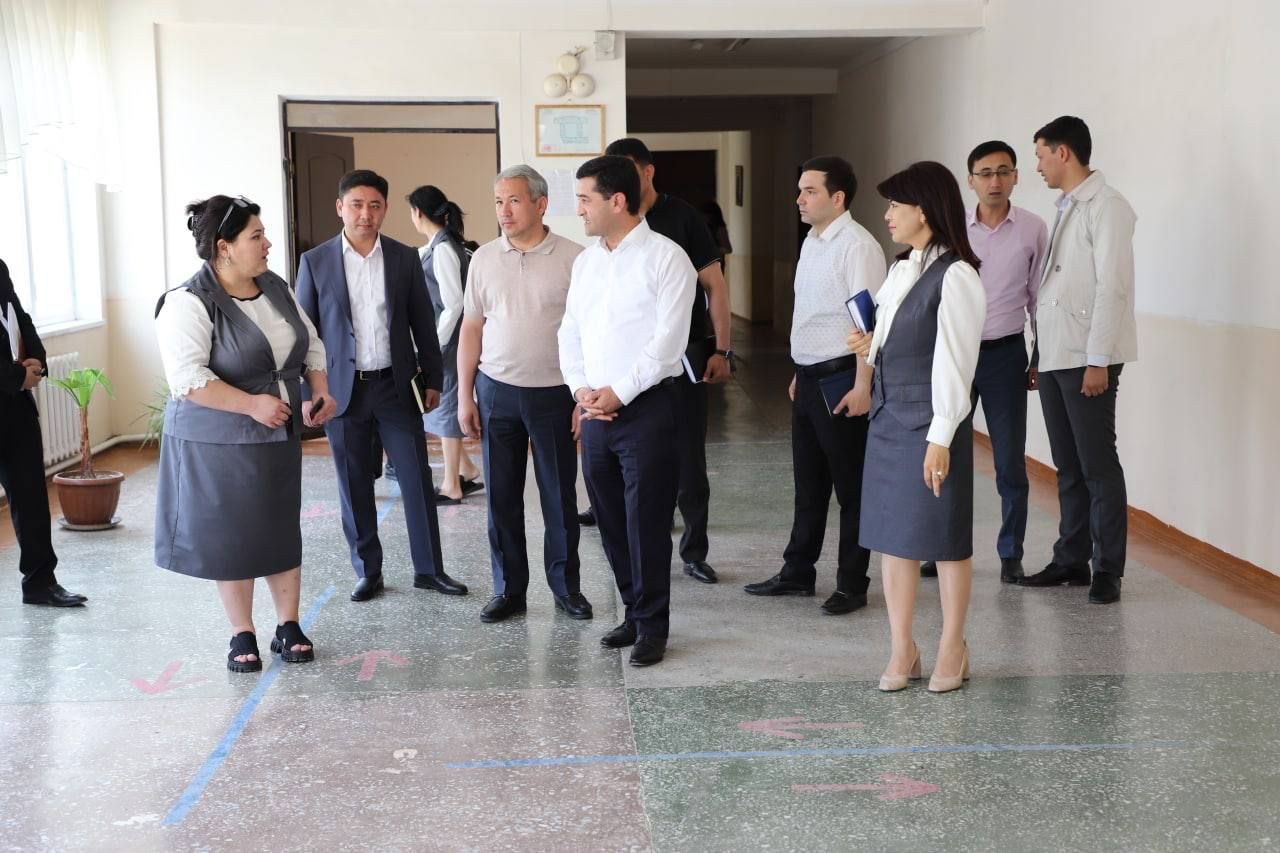 Учтепа туманидаги таълим даражаси юқори бўлмаган мактаблар ўрганилди 