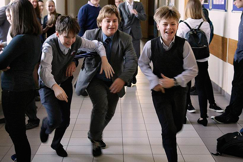 Болани овқатлантириш учун танаффуслар