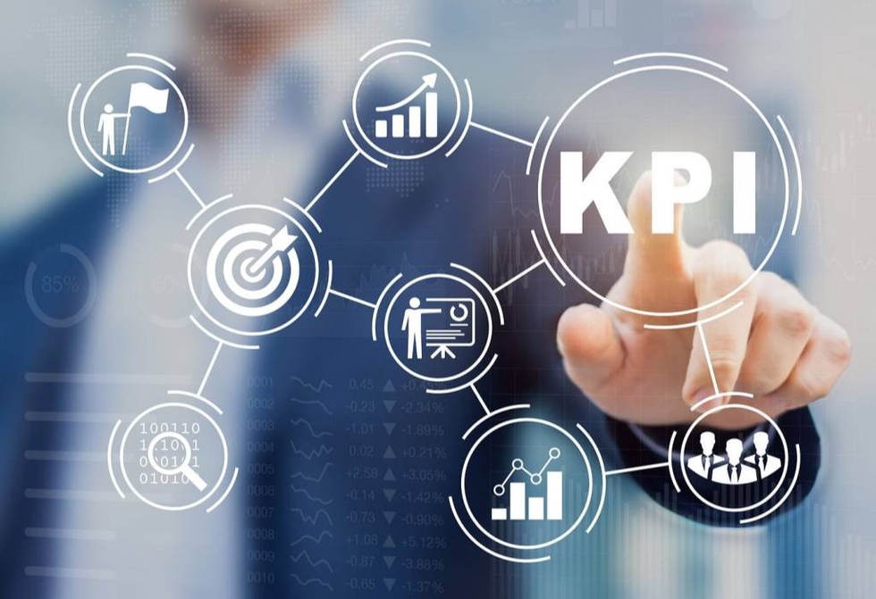 Maktab direktori va uning oʻrinbosarlari faoliyat samaradorligi koʻrsatkichlari (KPI)ni baholash metodikasi hamda tartibi tasdiqlandi