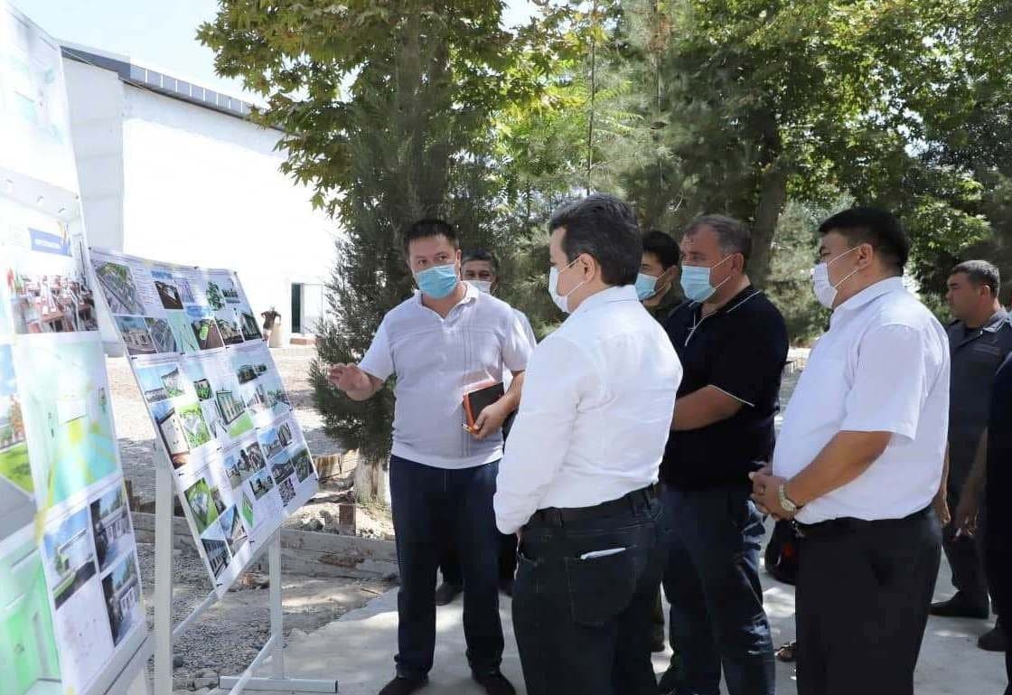 Халқ таълими вазири Сирдарё вилоятидаги мактаблар ҳолати билан танишди