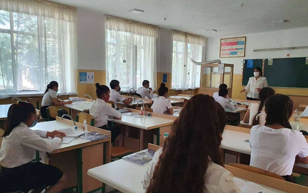 Ещё в двух регионах занятия начнутся с 16 января.