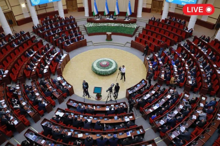 Устанавливается уголовная ответственность за принуждение к труду педагогов