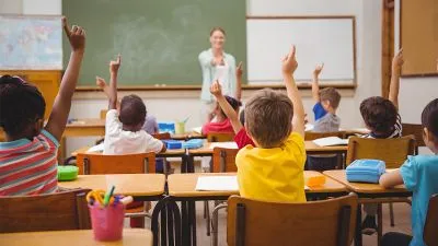 В каких случаях возможно разделение занятий на два?